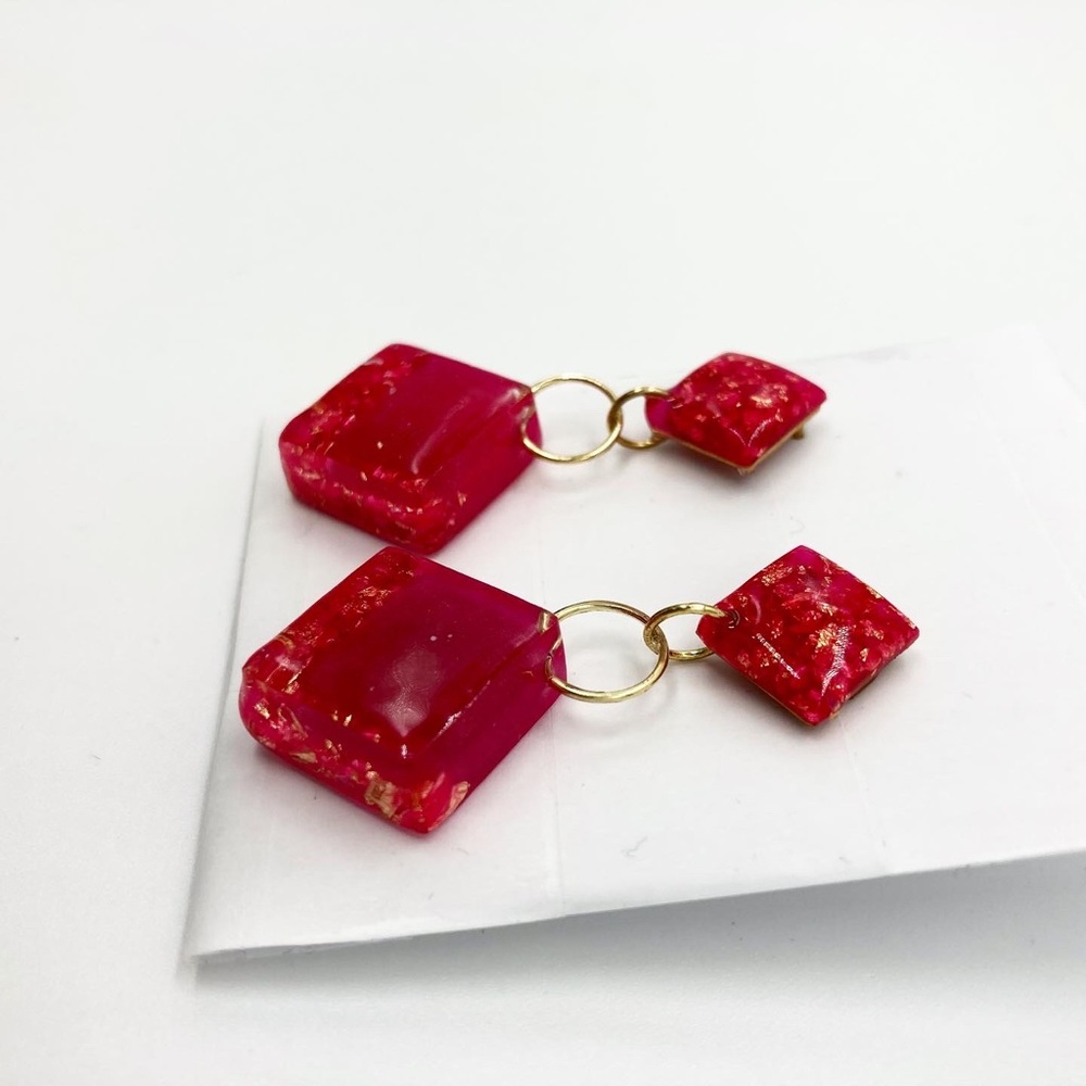 Pink Square Studs - Picture 5 of 6
